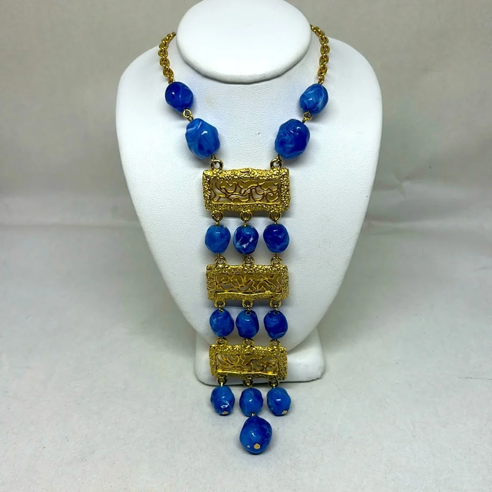 Pretty vintage blue bead, Art Deco style necklace - Picture 1 of 12